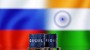 India seeks US marine cover for Middle East energy cargoes, source says