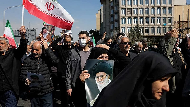 Iranian hardline clerics seek swift naming of new supreme leader