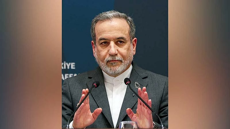 Iran says nuclear doctrine unlikely to change, Hormuz Strait needs new protocol