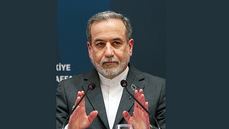 Iran calls for regional coordination in calls with Turkey, Egypt, Pakistan