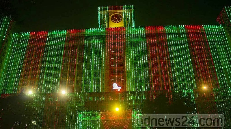 Government directs shops, malls to switch off decorative lights to cut power use