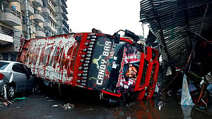 Flash floods in Nairobi kill 23, disrupt flights at major airport