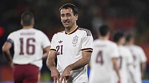 Oyarzabal double helps slick Spain to 3-0 friendly win over Serbia
