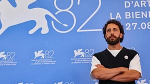 Palestinian actor says he can't attend Oscars because of US travel ban