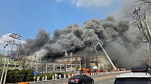 Fire at Korean car parts factory kills 14, injures 60