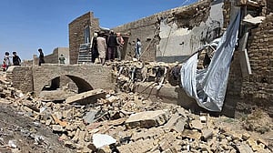 Afghan refugees stranded at Pakistan border amid renewed fighting