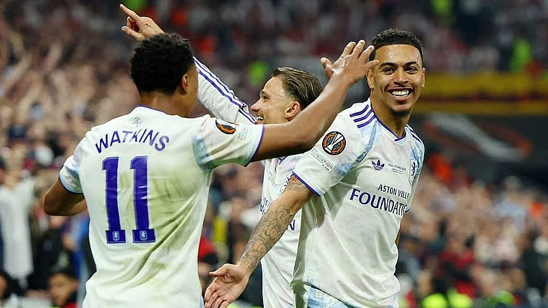 Clinical Aston Villa outclass Freiburg to lift Europa League trophy