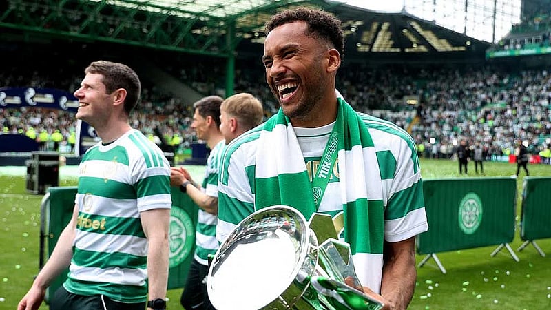 Celtic snatch title from Hearts with last-gasp victory on final day