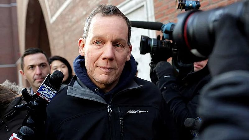 Convicted former Harvard scientist rebuilds brain computer lab in China