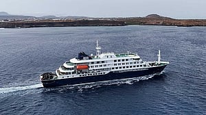 Countries scramble to track passengers of virus-hit cruise ship