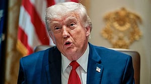 Trump raises refugee ceiling by 10,000 to bring in more white South Africans