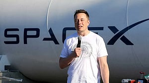 SpaceX IPO gives Musk sweeping power, breaches shareholder rights