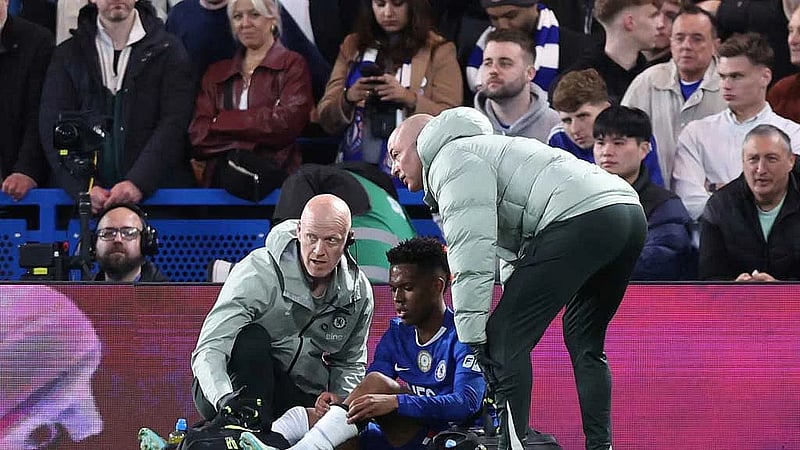 Estevao rehabbing in Brazil with World Cup status in doubt