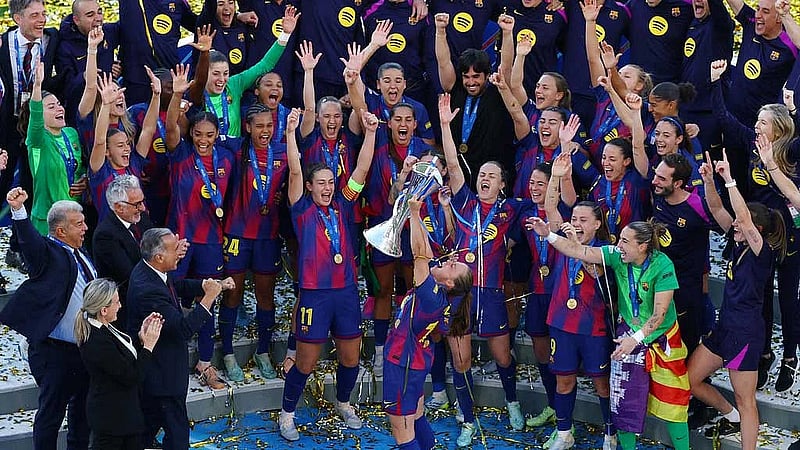 Barcelona power to 4-0 women's Champions League final win over Lyon