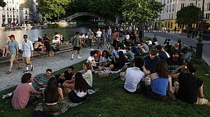 Seven die in France from causes related to heatwave