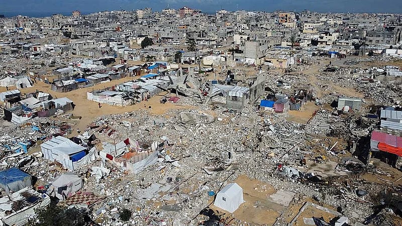 Son of Hamas Gaza chief injured in Israeli strike, five others killed