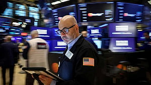 Global bond rout deepens as inflation fears mount