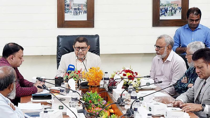 Emergency alarm systems to be installed at hospitals, says health minister