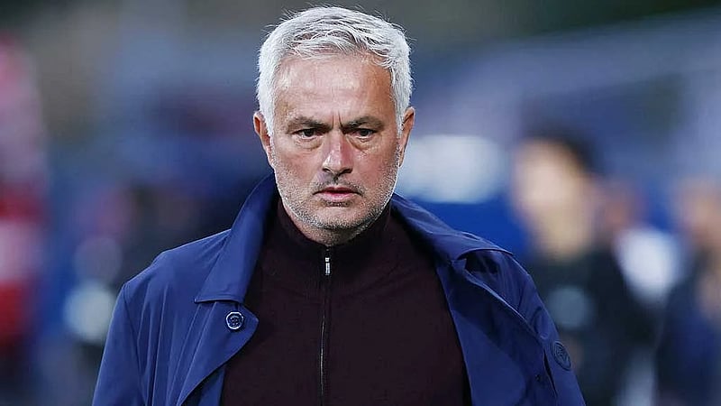 Mourinho says will decide future by next week amid Real Madrid talks
