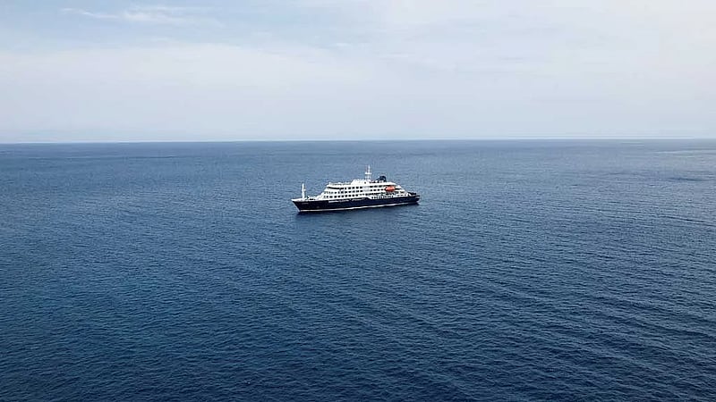 Hantavirus-hit cruise ship to head soon to Spain after 3 people evacuated