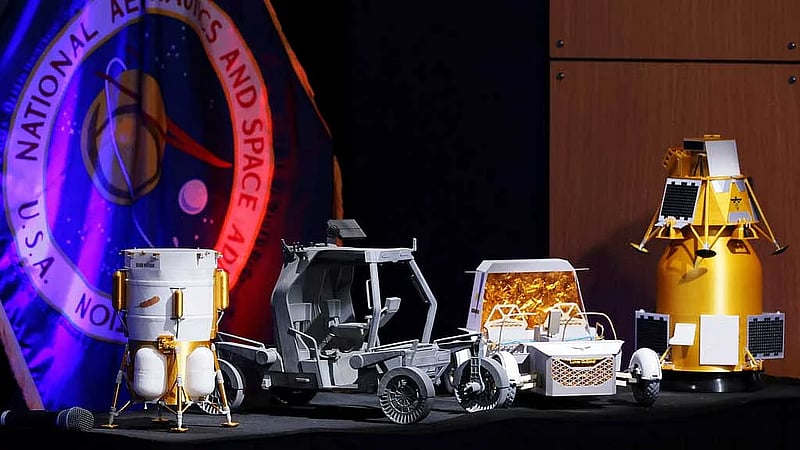 NASA picks Blue Origin, other space firms for moon missions