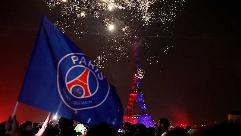Two hundred hurt in post-game violence as Paris hails second Champions League triumph