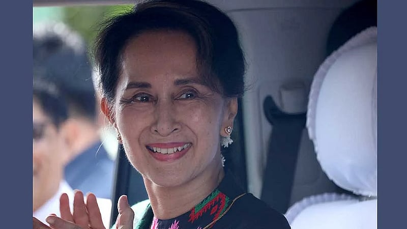 Detained Myanmar ex-leader Suu Kyi to meet legal team this weekend