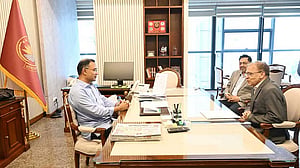 TIB chief Iftekharuzzaman meets PM Tarique Rahman