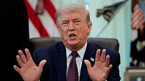 Trump to sign order on AI oversight as security fears mount among supporters