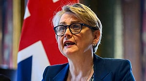 UK foreign minister due to visit China and India to discuss global issues