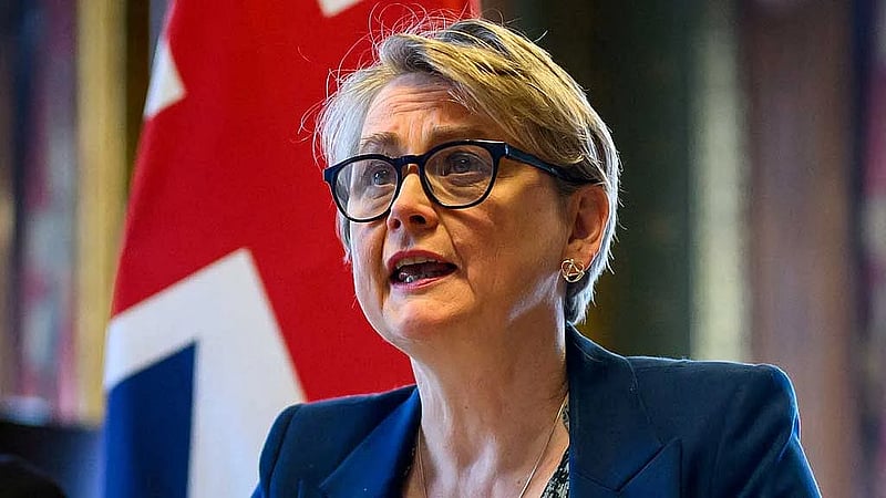 UK foreign minister due to visit China and India to discuss global issues