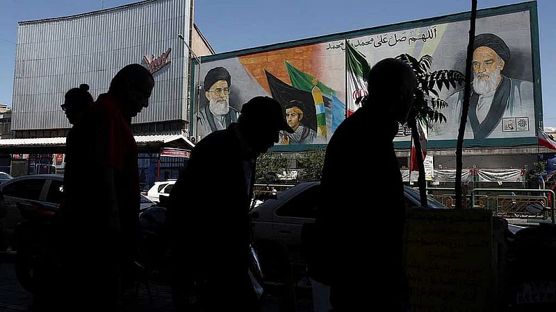 Rubio says Iran deal could take days as US launches fresh strikes