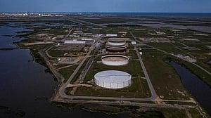 US to loan 53.3mn barrels of oil from Strategic Petroleum Reserve