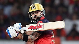 Kohli refuses handshake with Head after heated verbal spat during IPL clash