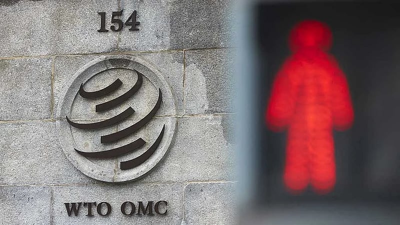 19 members of the WTO, including US, agree among themselves not to impose duties on e-commerce