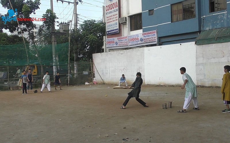 শিশুদের মাঠে খেলা কেন জরুরি