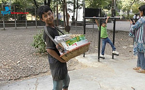তাদের গল্পটা ভিন্ন (ভিডিওসহ)