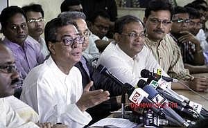 AL ready to talk with BNP