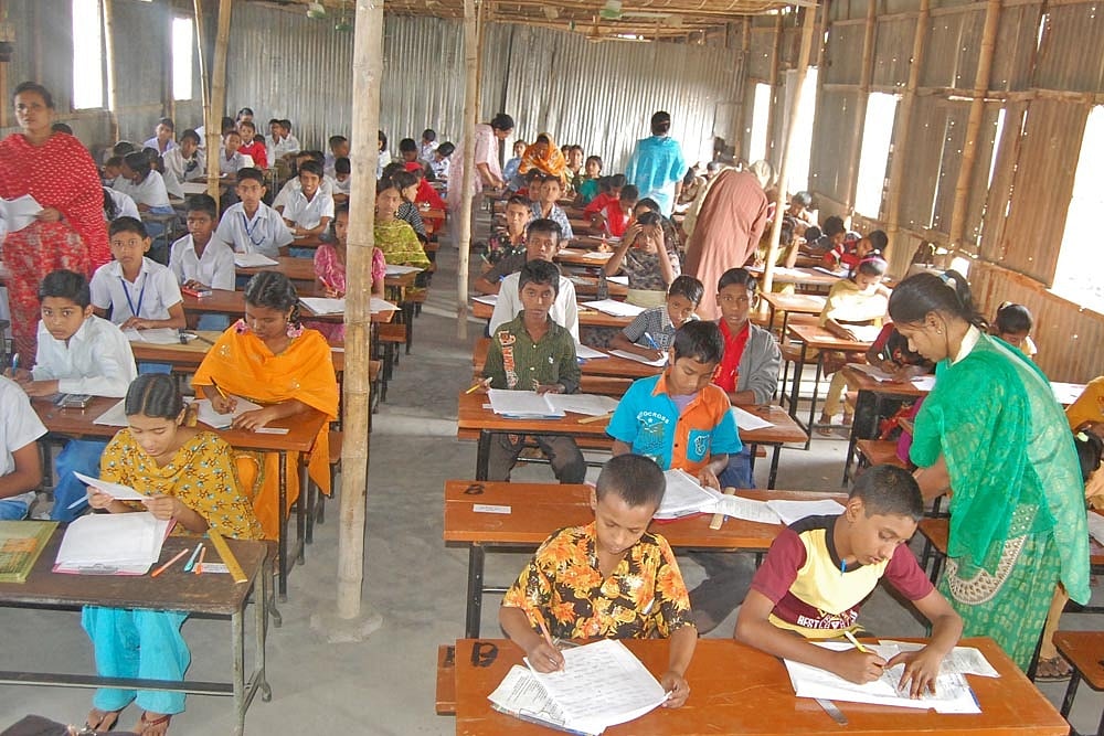 শিক্ষা খাতে বাজেট ‘কমতে থাকায়’ হতাশা