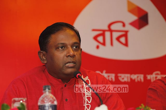 রবির বিরুদ্ধে ২২৭ কোটি টাকার মামলা সাবেক সিইও মাহতাবের