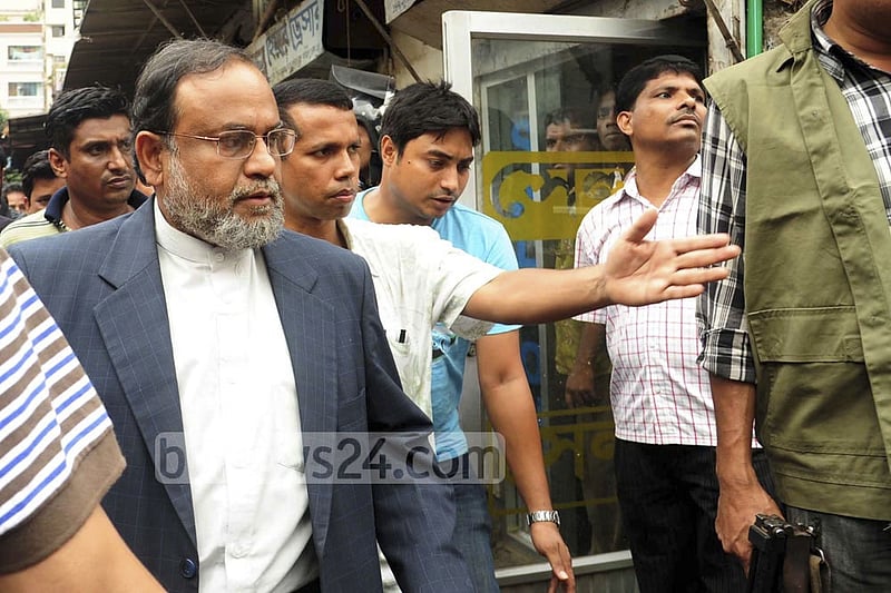 Mir Quasem holds over 0.1mn Islami Bank shares