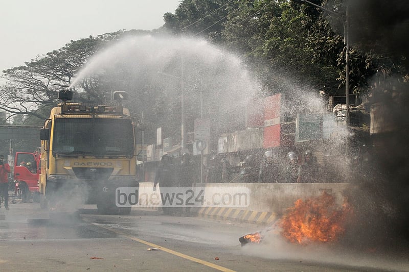 54 detained after clashes at Bakshibazar