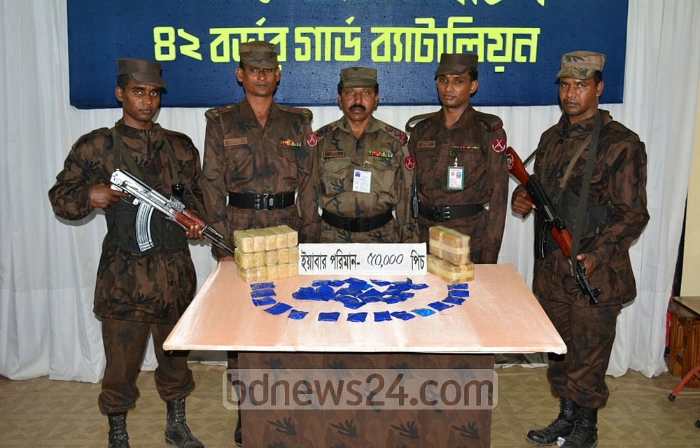 গ্যাস সিলিন্ডারে ইয়াবা: ৩ জনকে ১৫ বছরের কারাদণ্ড