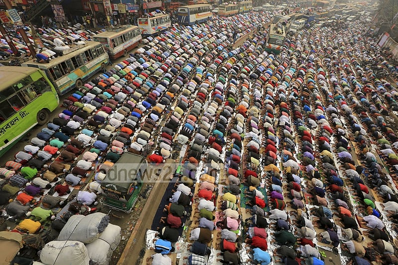 Devotees offer Jumma prayers on the first day of Bishwa Ijtema, the second largest religious congregation of Muslims in the world after the hajj, organised on the bank of the Turag river on Friday.