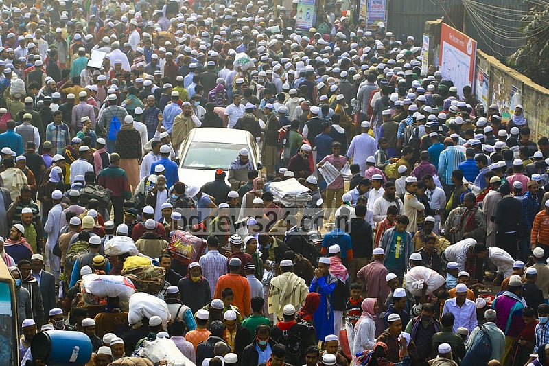 Devotees arrive at the bank of river Turag to join Bishwa Ijtema on Friday.