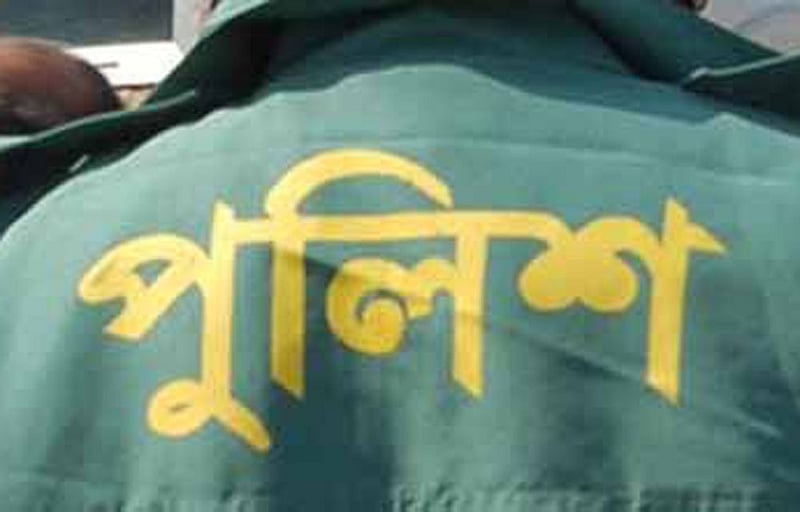 ডলার ছিনতাইয়ের অভিযোগে যশোরে ৫ পুলিশ প্রত্যাহার