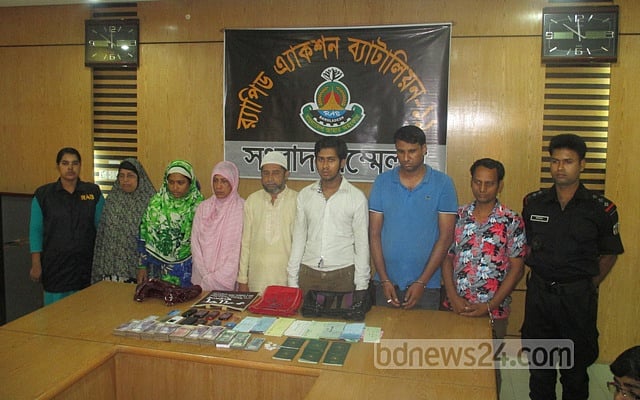 মালয়েশিয়ায় অপহরণ ও দেশে টাকা আদায়, আটক ৭