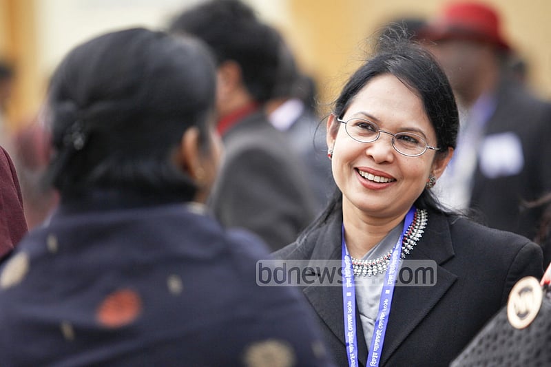The sight of so many old friends brought joy to former students who got together at Dhaka University for Hironmoyee Melbondhon on Saturday.