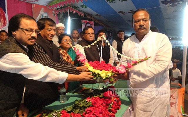 বিএনপির ১১০০ নেতাকর্মী আ.লীগে