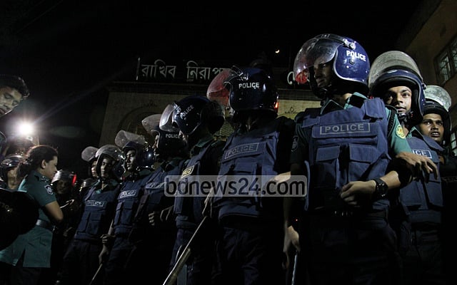 Nizami does not seek mercy; order to hang him sent to Dhaka jail